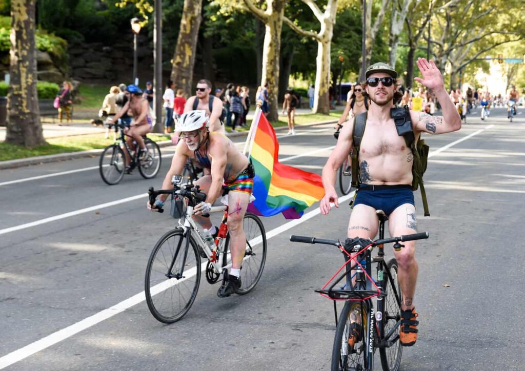 Get Nude In Philly During The Naked Bike Ride Fagabond